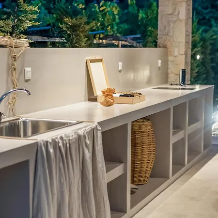 וילה Pelagus Luxury פוליכרונו