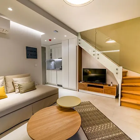 Pelagus Luxury * Polikhronon
