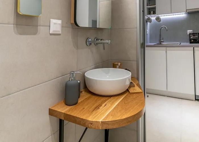 Pelagus Luxury Polikhronon